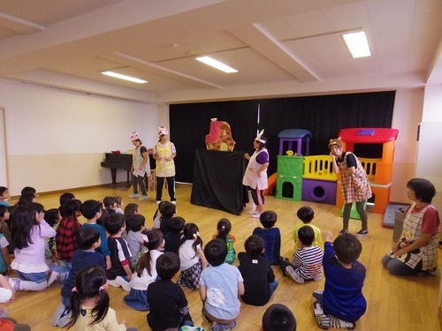 お誕生会 9月 先生.jpg