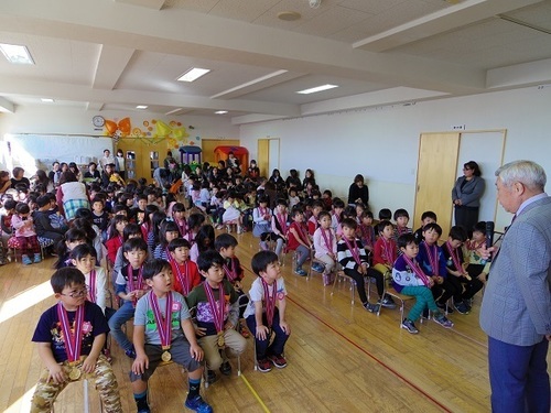 表彰式 園長.jpg